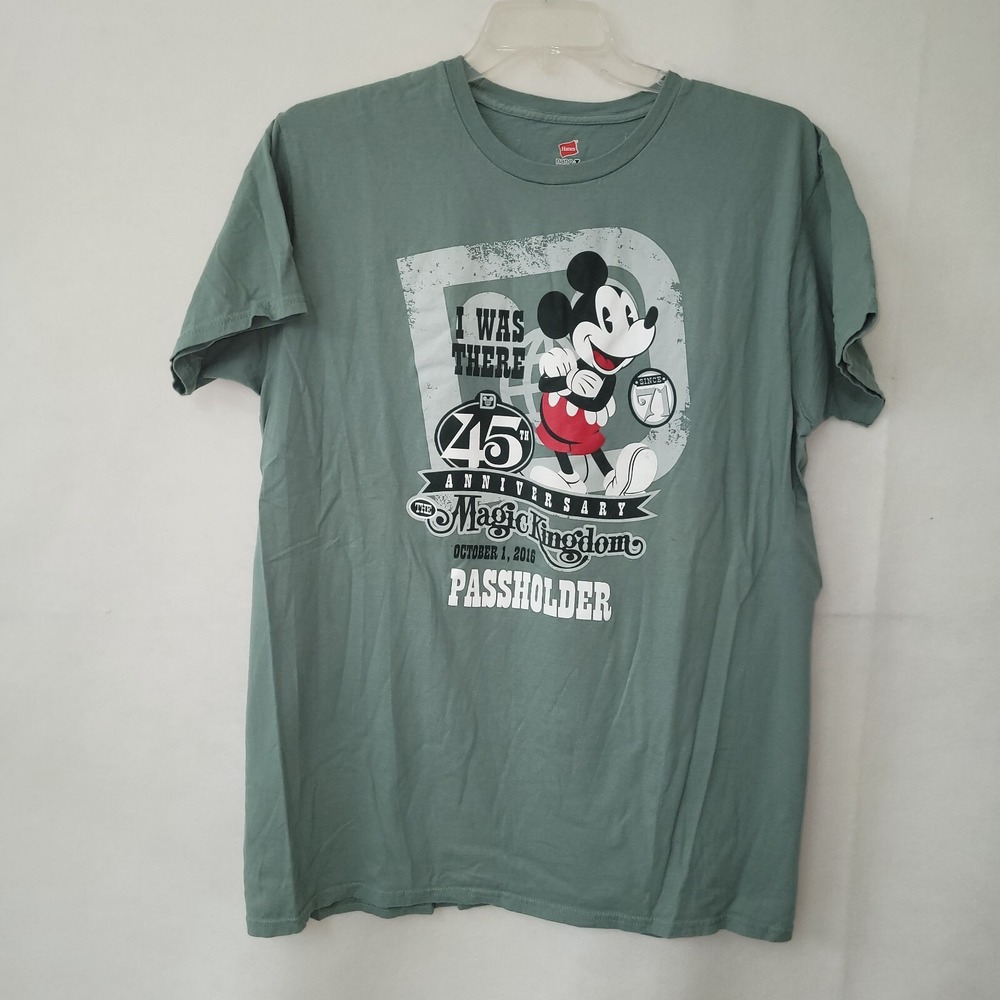 Disney Magic Kingdom‎ 45th Anniversary Mickey Mouse Passholder T Shirt XL